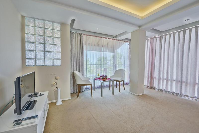 Ra Resort Otel Küçükkuyu Eksteriør billede