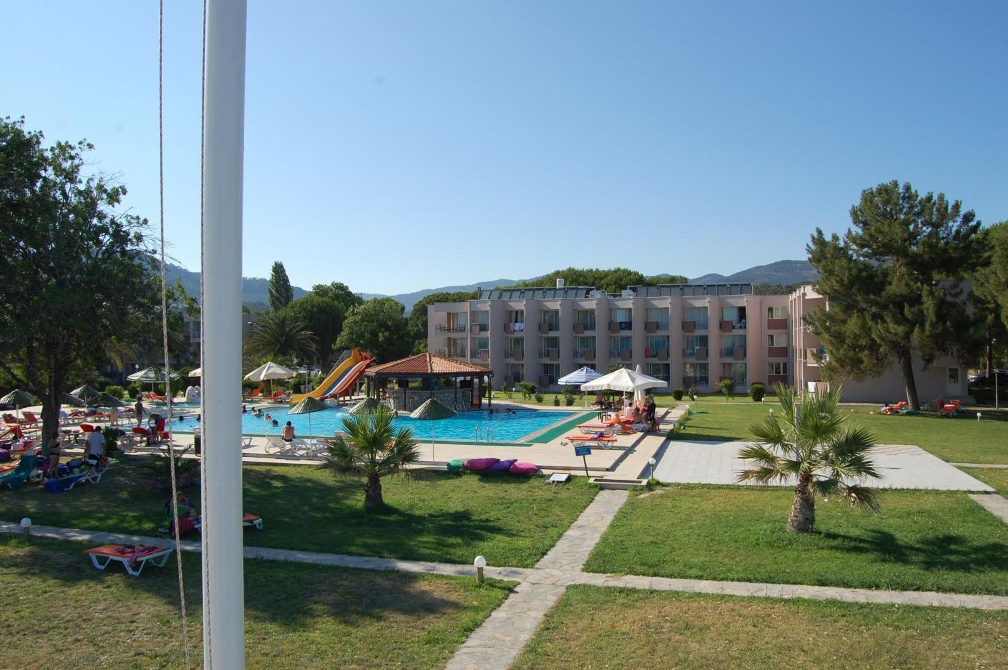 Ra Resort Otel Küçükkuyu Eksteriør billede