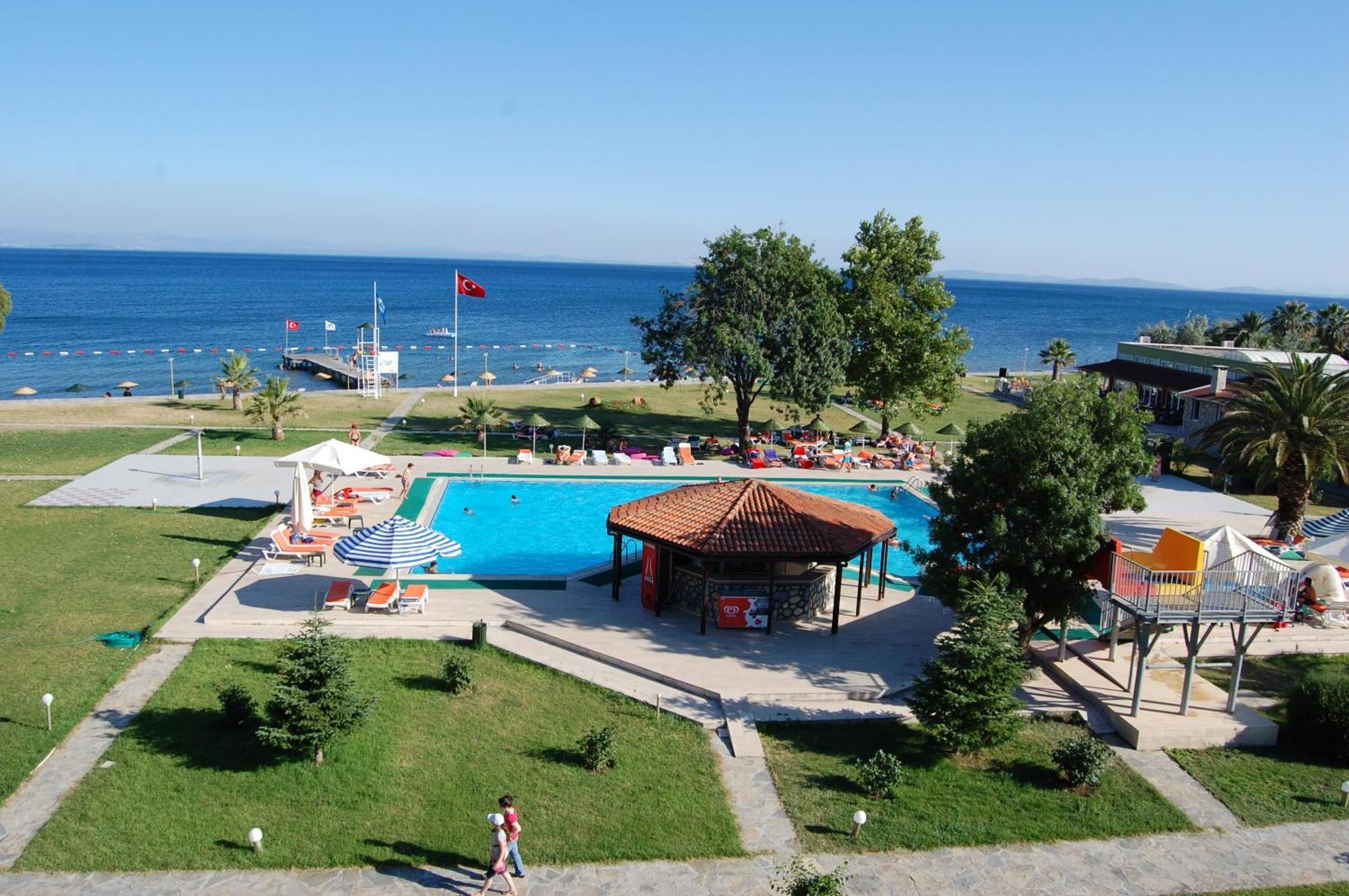 Ra Resort Otel Küçükkuyu Eksteriør billede
